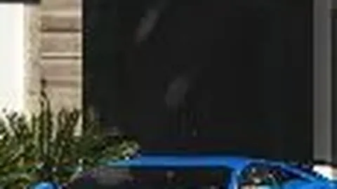 古天乐迎来50岁生日，郑秀文等好友齐聚庆贺，温馨聚餐照流出